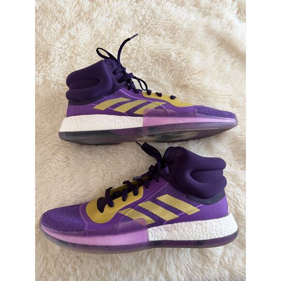 Adidas United By Creativity Boost G28803 purple and gold in size main image 9